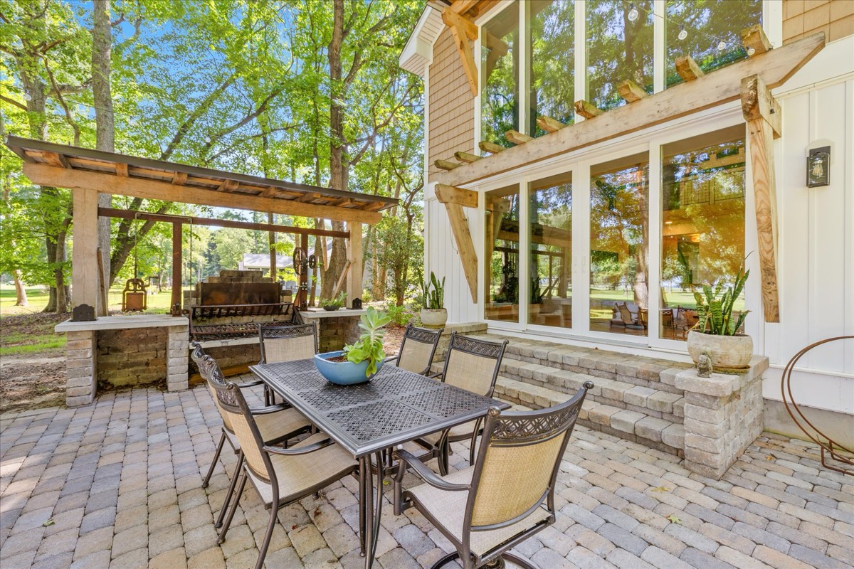 Patio with pergola and outdoor kitchen
